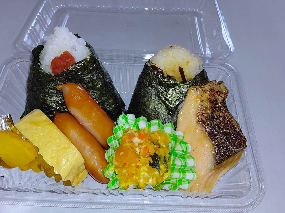 朝食のお弁当